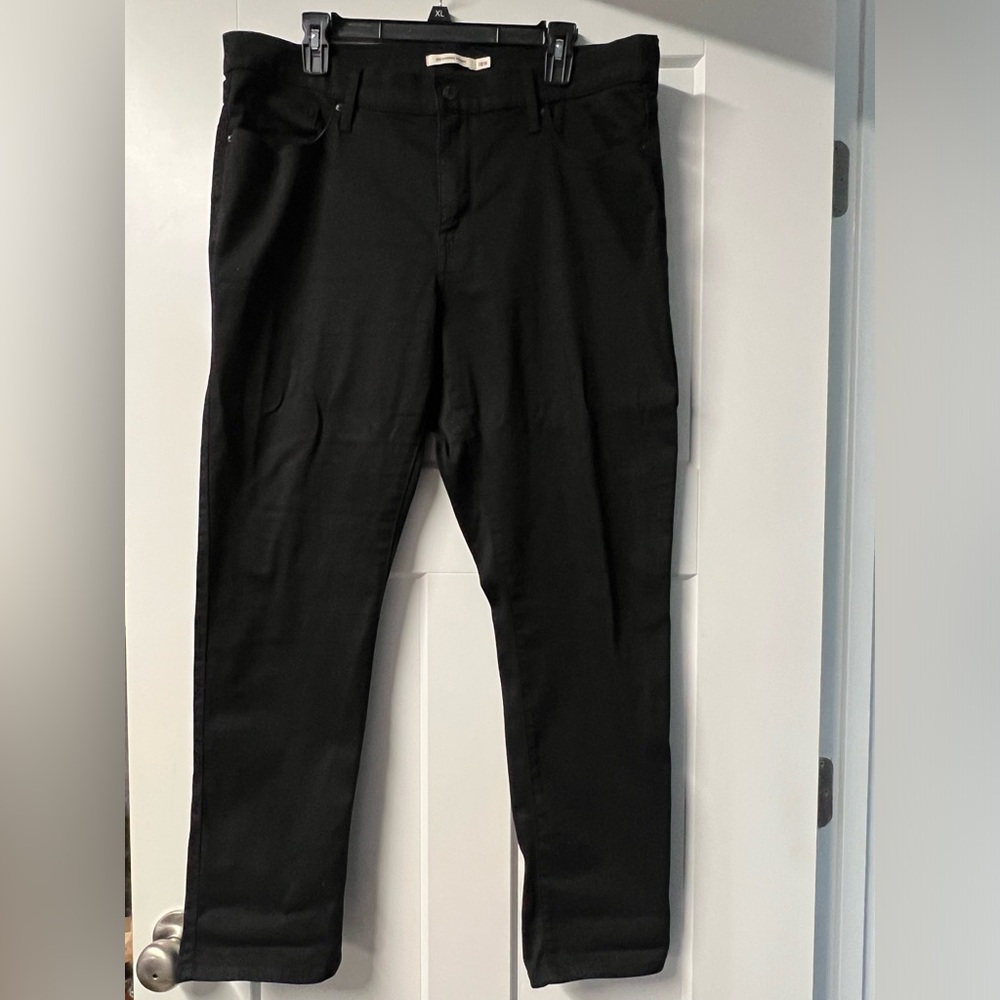 Levi 311 shaping skinny black jeans 18W